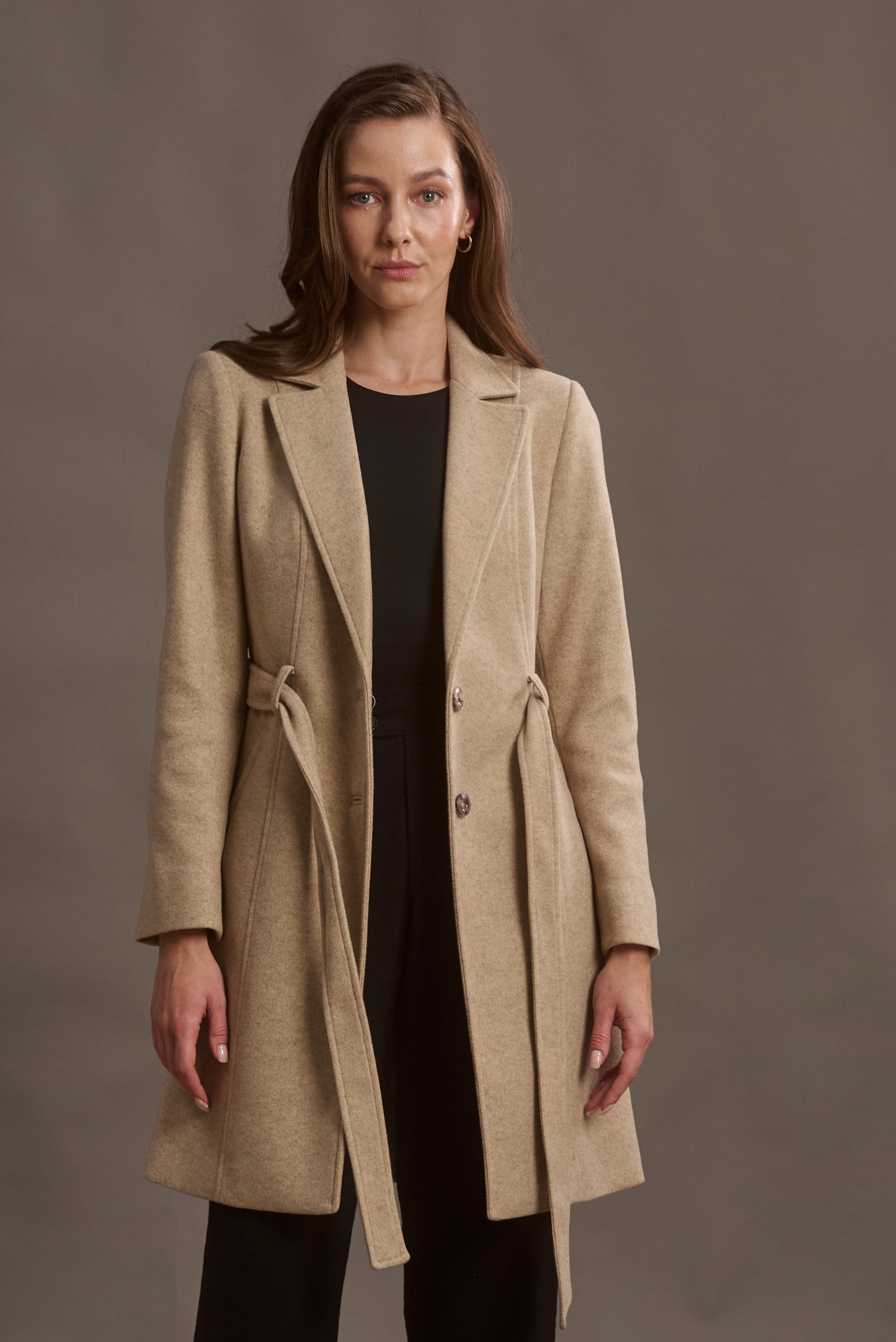 ABRIGO LUPE COLOR TAUPE