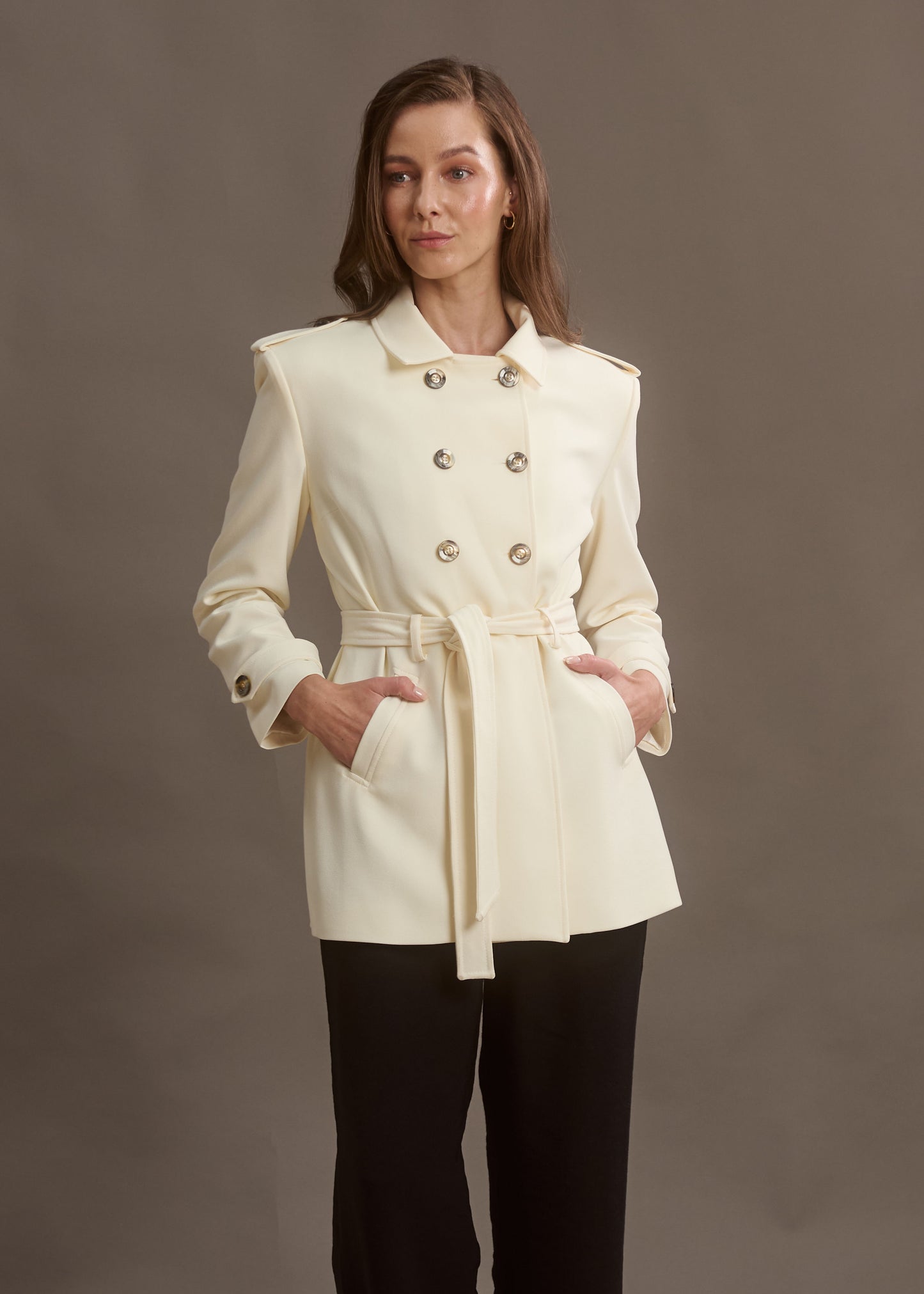 ABRIGO SAFARI COLOR IVORY