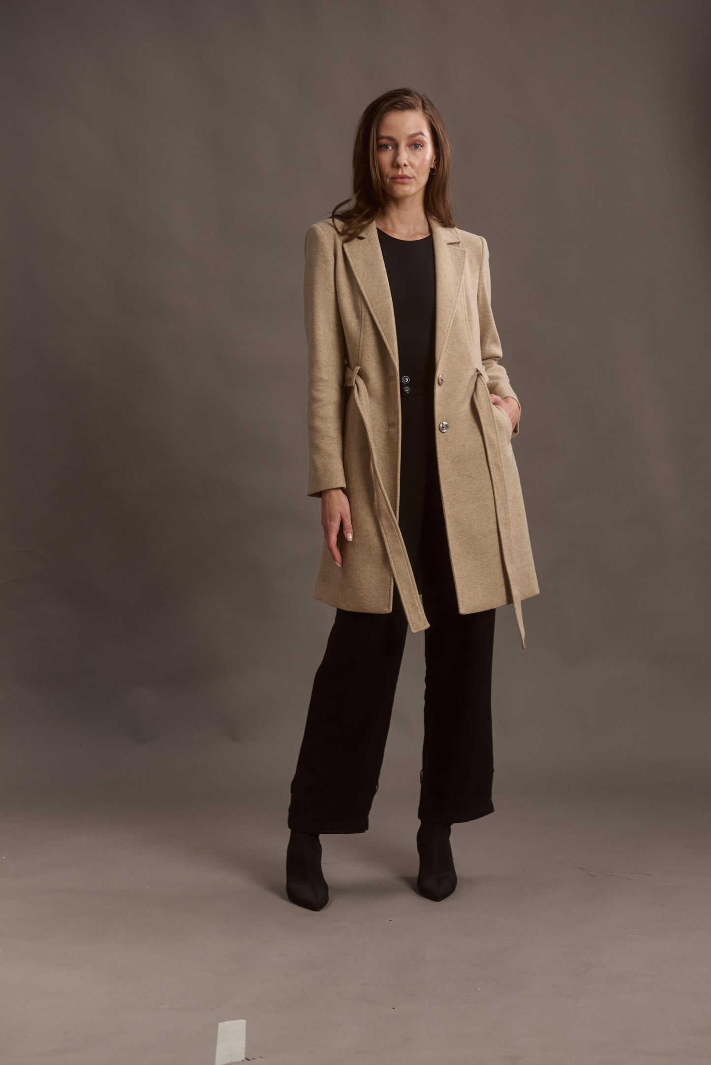 ABRIGO LUPE COLOR  TAUPE