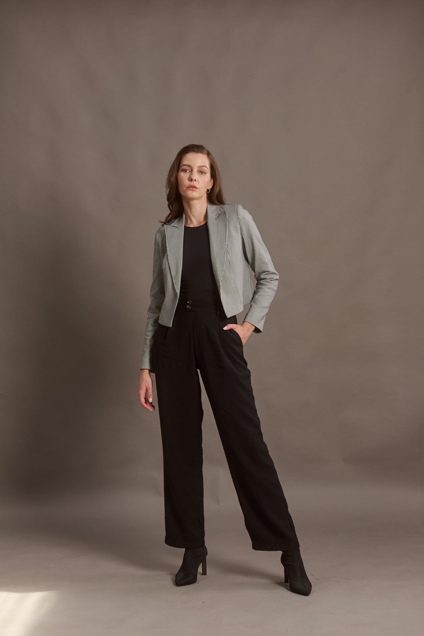 BLAZER LILI  COLOR  BLACK AND WHITE