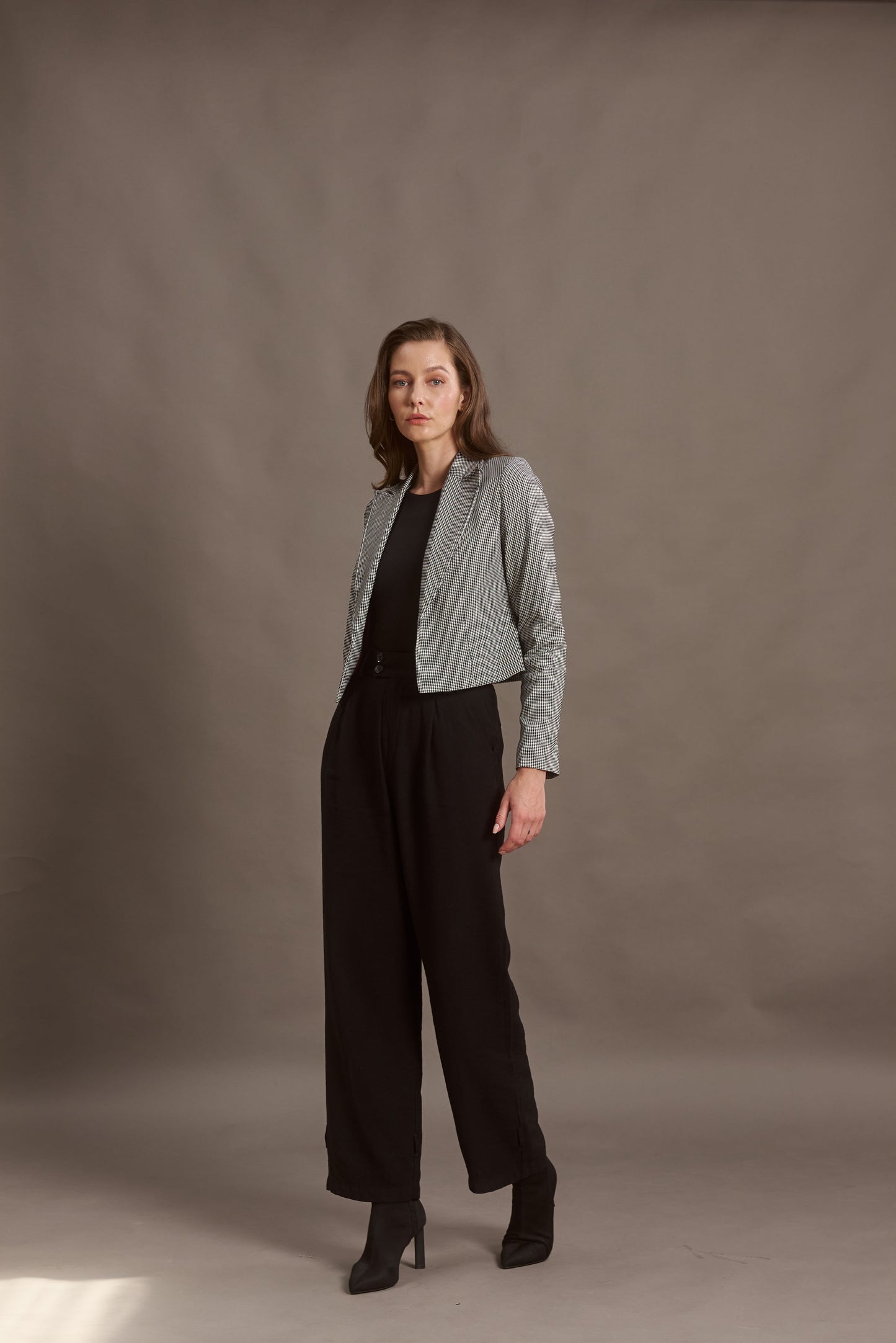 BLAZER LILI  COLOR  BLACK AND WHITE