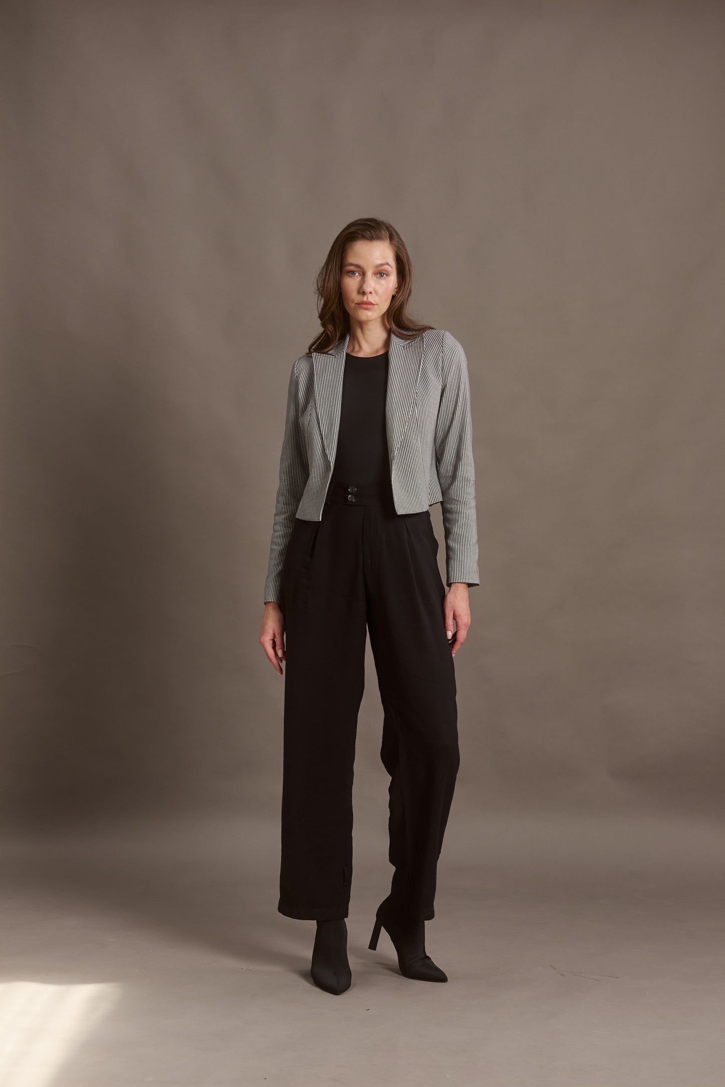 BLAZER LILI  COLOR  BLACK AND WHITE