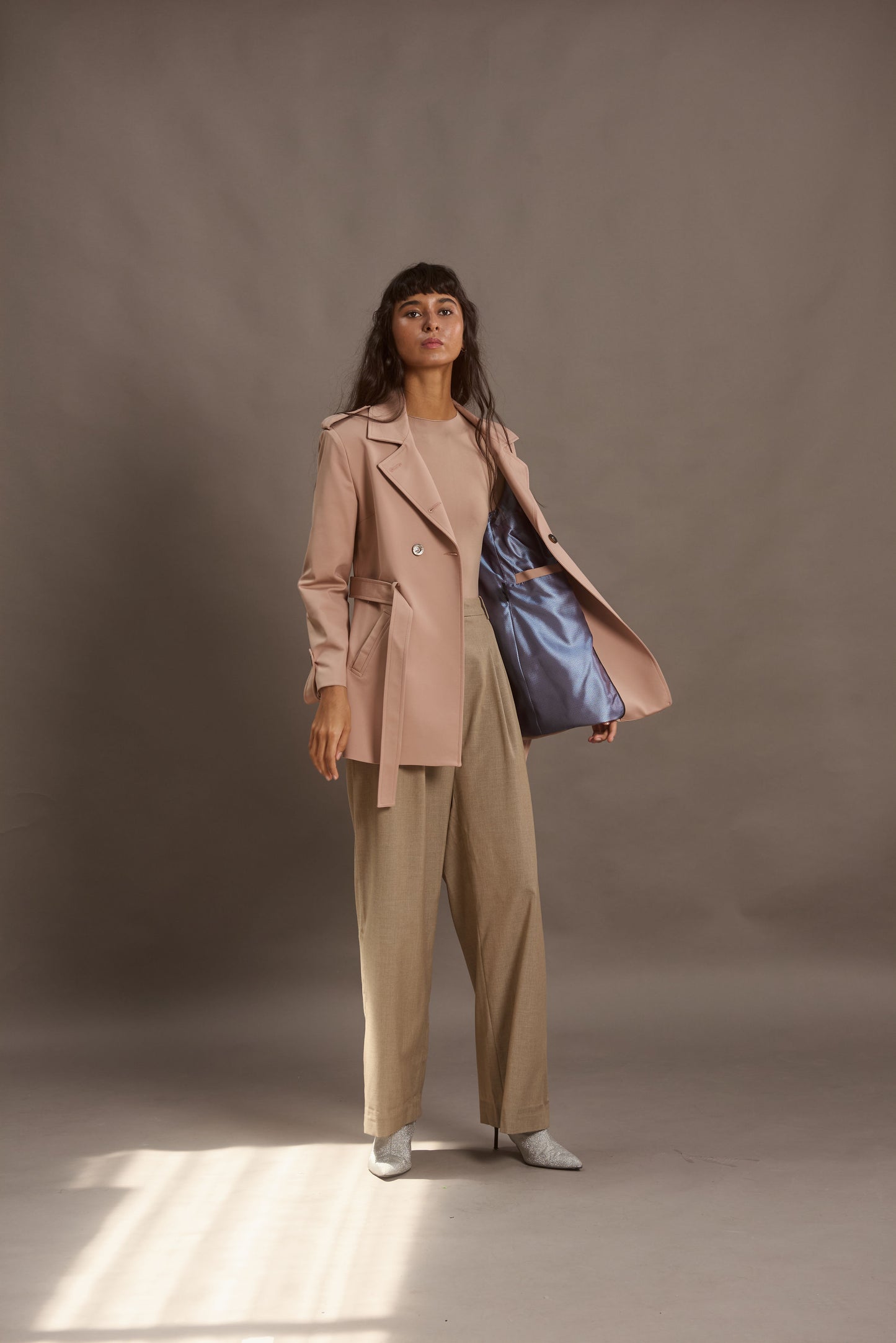 ABRIGO SAFARI COLOR LIGHT CARAMEL