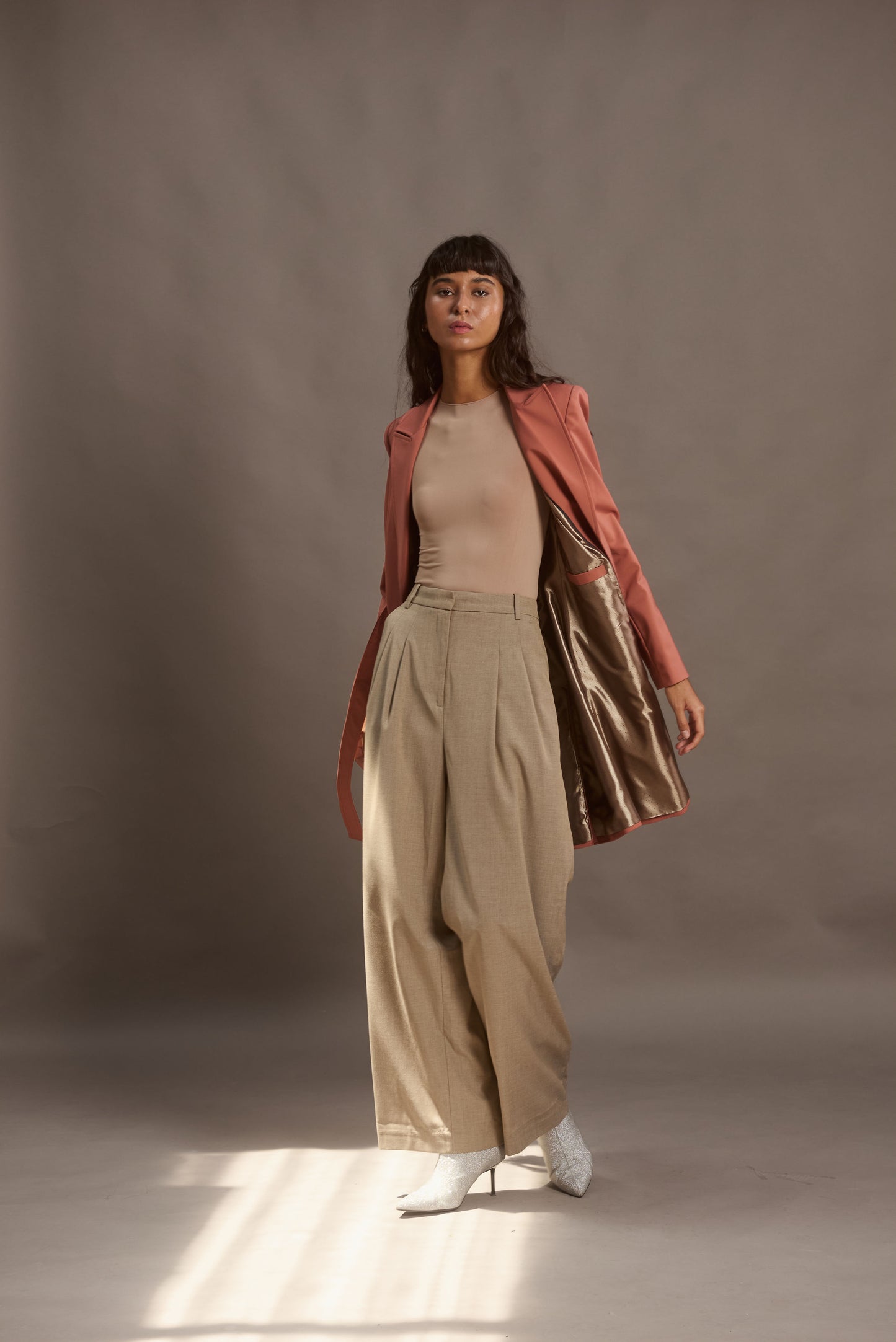 ABRIGO LUPE ROSE GOLD